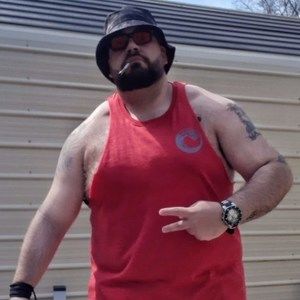 Meet your Posher, Max